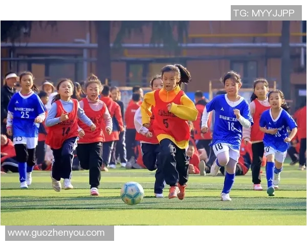 追逐梦想的足球明星男生们如何在绿茵场上书写青春传奇